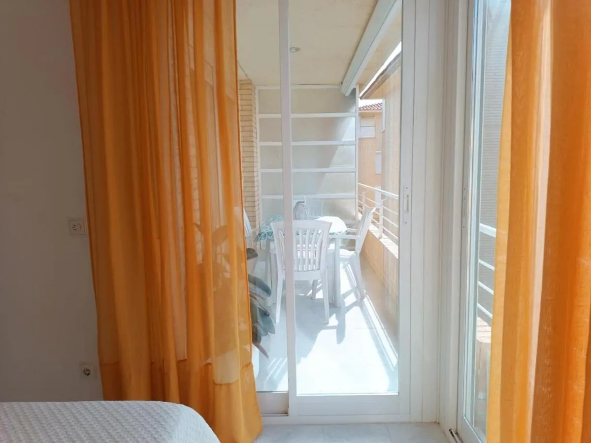 Villa Service - Maricel M 엘벤드렐 아파트
